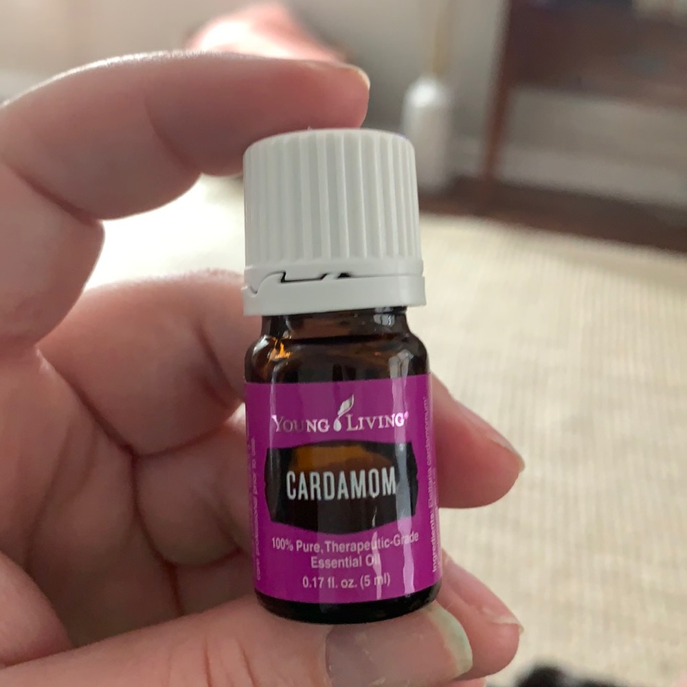 Young living cardamom 5ml new essential oil